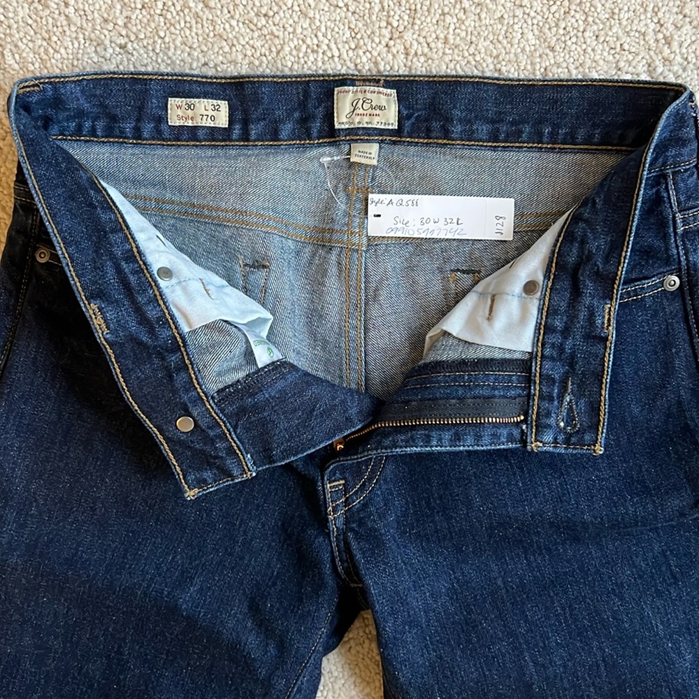 J. Crew Mens Jeans - 770 Fit (Size 30x32)